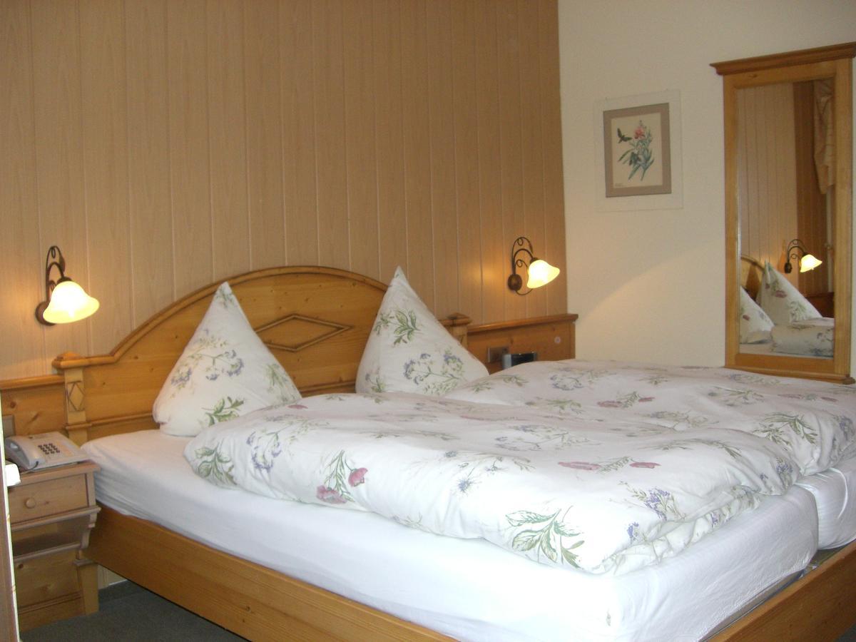 Hotel Dachsberger-Hof Wittenschwand Esterno foto